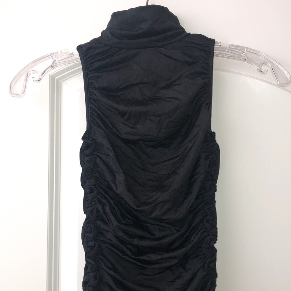 Hera Collection Black Sleeveless Ruched Midi Dress